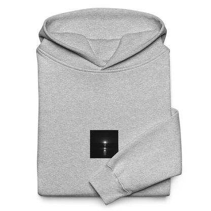 Minimalist streetwear style oversized hoodie in athletic heather, featuring the 'Ocean Sunbeams (B&W)' photograph. / 「Ocean Sunbeams (B&W)」オーバーサイズパーカー（アスレチックヘザー）：都会的な杢グレーにアートなモノクロデザインを落とし込んだ、ミニマルなパーカー。
