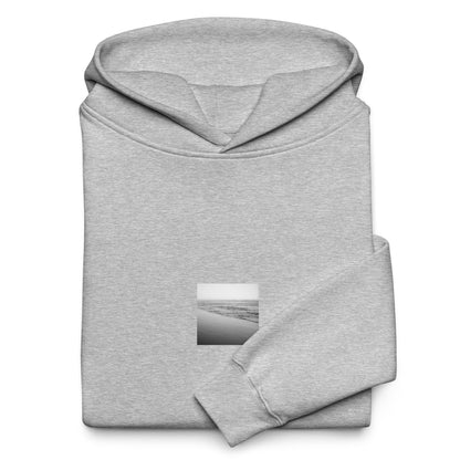 Minimalist streetwear style unisex oversized hoodie in athletic heather with 'Ocean Beach (B&W)' photo art print. / フロントに「オーシャン・ビーチ（モノクロ）」のフォトアートプリントを配した、モードストリート系オーバーサイズフーディー（アスレチックヘザー）。