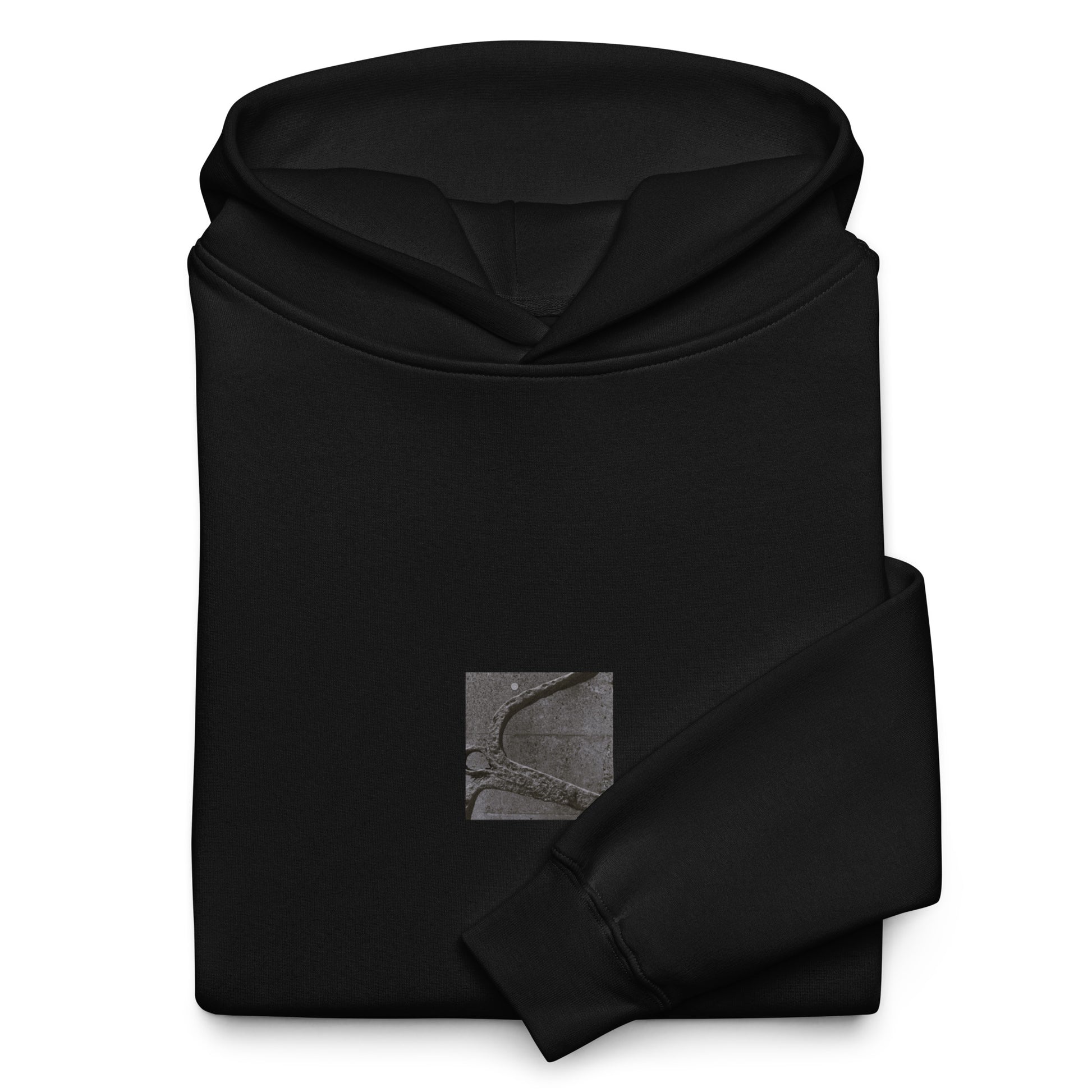 Minimalist streetwear style oversized hoodie in black featuring the 'Anchor (B&W)' photo art on the front. / モードストリート系オーバーサイズフーディー（ブラック）フロントに「アンカー（錨・モノクロ）」のフォトアートを配したデザイン。