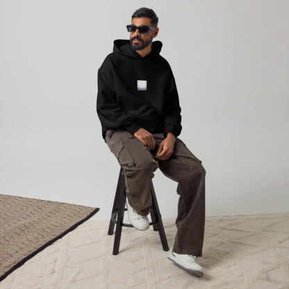 Minimalist streetwear style oversized hoodie in black featuring the 'Ocean Horizon (B&W)' photo art on the front. / モードストリート系オーバーサイズフーディー（ブラック）フロントに「オーシャンホライズン (モノクロ)」のフォトアートを配したデザイン。
