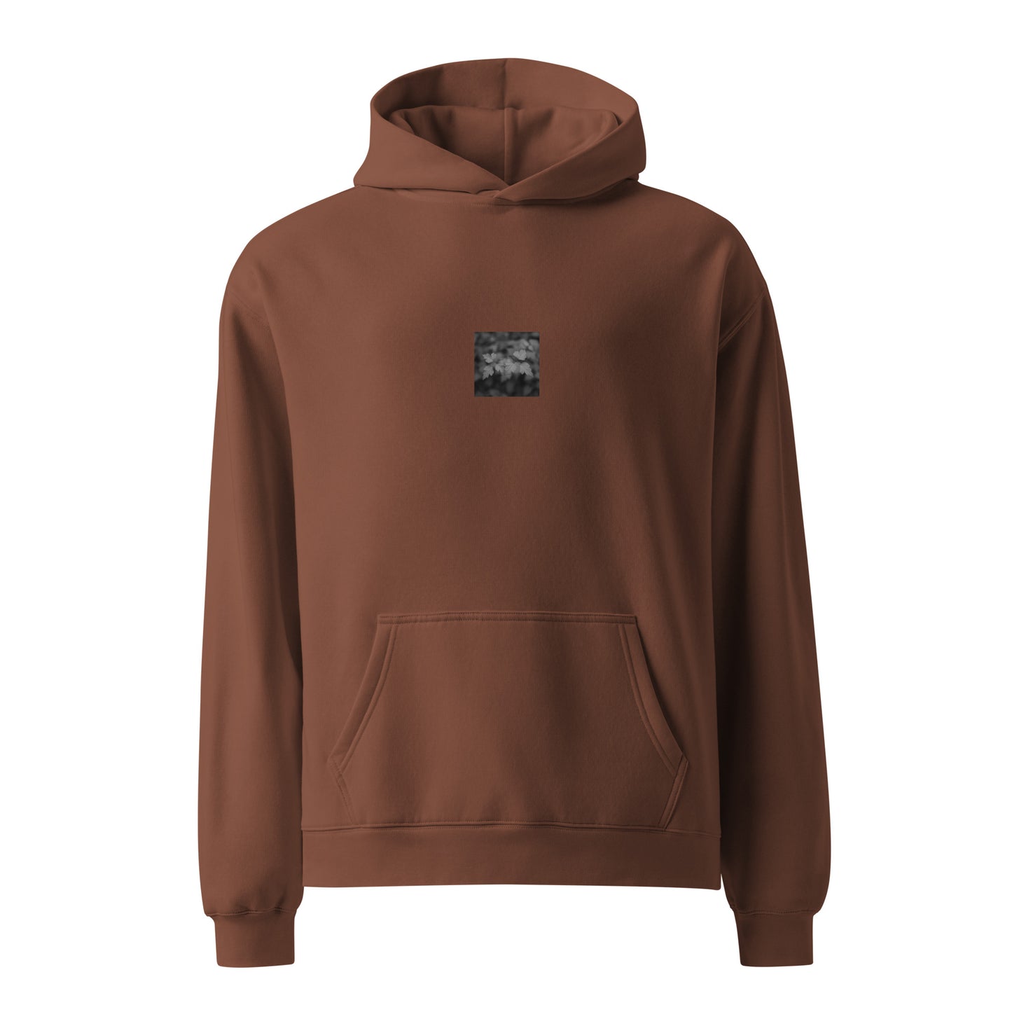 【Chestnut】
Minimalist mode style oversized chestnut hoodie with a 'plants' black and white botanical art print on the front / モードストリート系オーバーサイズパーカー（チェスナット）、フロントに「植物」のモノクロアートプリント（フーディー）