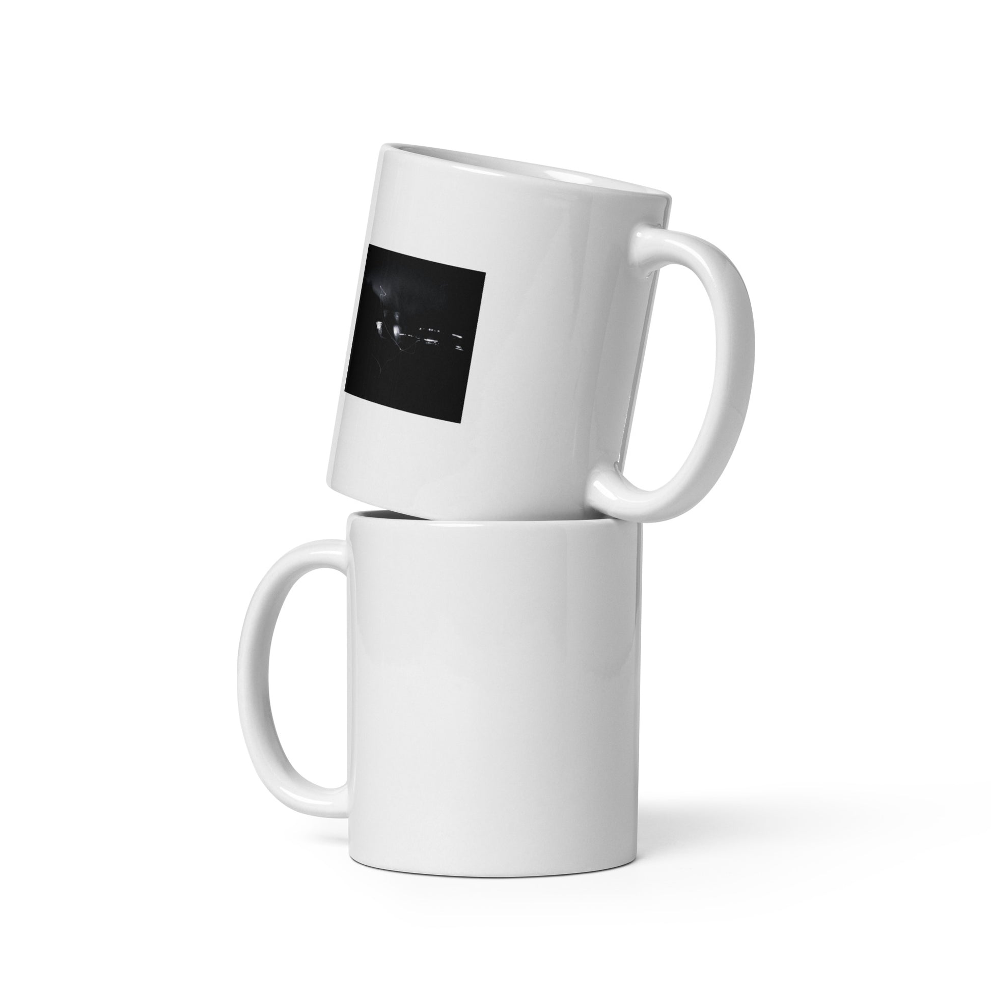 Minimalist streetwear style ceramic mug featuring an artistic 'Night Light (B&W)' photograph print. Glossy finish, 11 oz capacity. / Night Light (B&W) マグカップ：夜の光の幻想的な風景をモノクロで捉えたアート写真がプリントされた、モダンでミニマルなモードストリート系マグカップ。