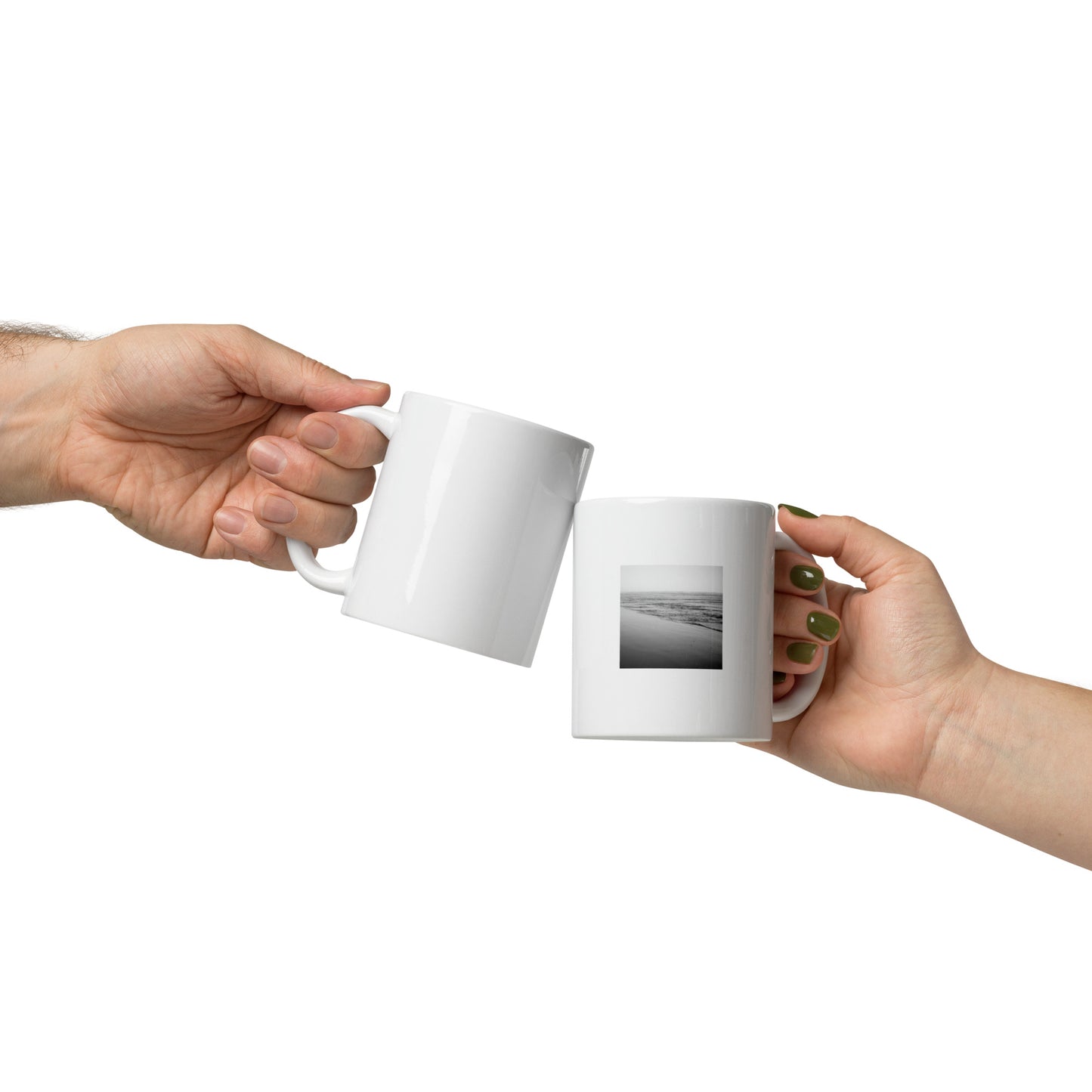 Minimalist mode style white glossy ceramic mug with an 'Ocean Beach' black and white photo print / モードストリート系「Ocean Beach（オーシャンビーチ）」モノクロ写真プリント入りホワイト光沢セラミックマグカップ