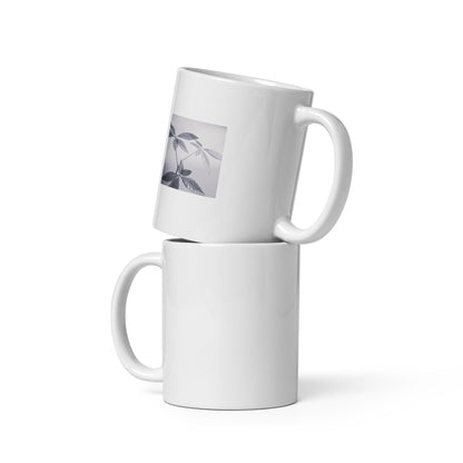 Minimalist art white glossy mug featuring the 'Botanical (B&W)' photo art. / ホワイト光沢マグカップ：「ボタニカル (モノクロ)」のフォトアートを配したミニマリストデザイン。