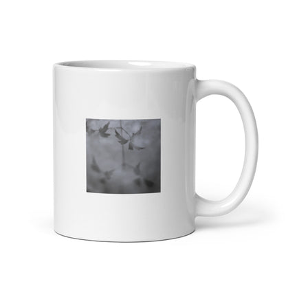 Minimalist mode style ceramic mug with a 'Water Surface & Leaves' black and white photo print / モードストリート系セラミックマグカップ、「Water Surface & Leaves（水面と葉）」のモノクロ写真プリント（コーヒーマグ）