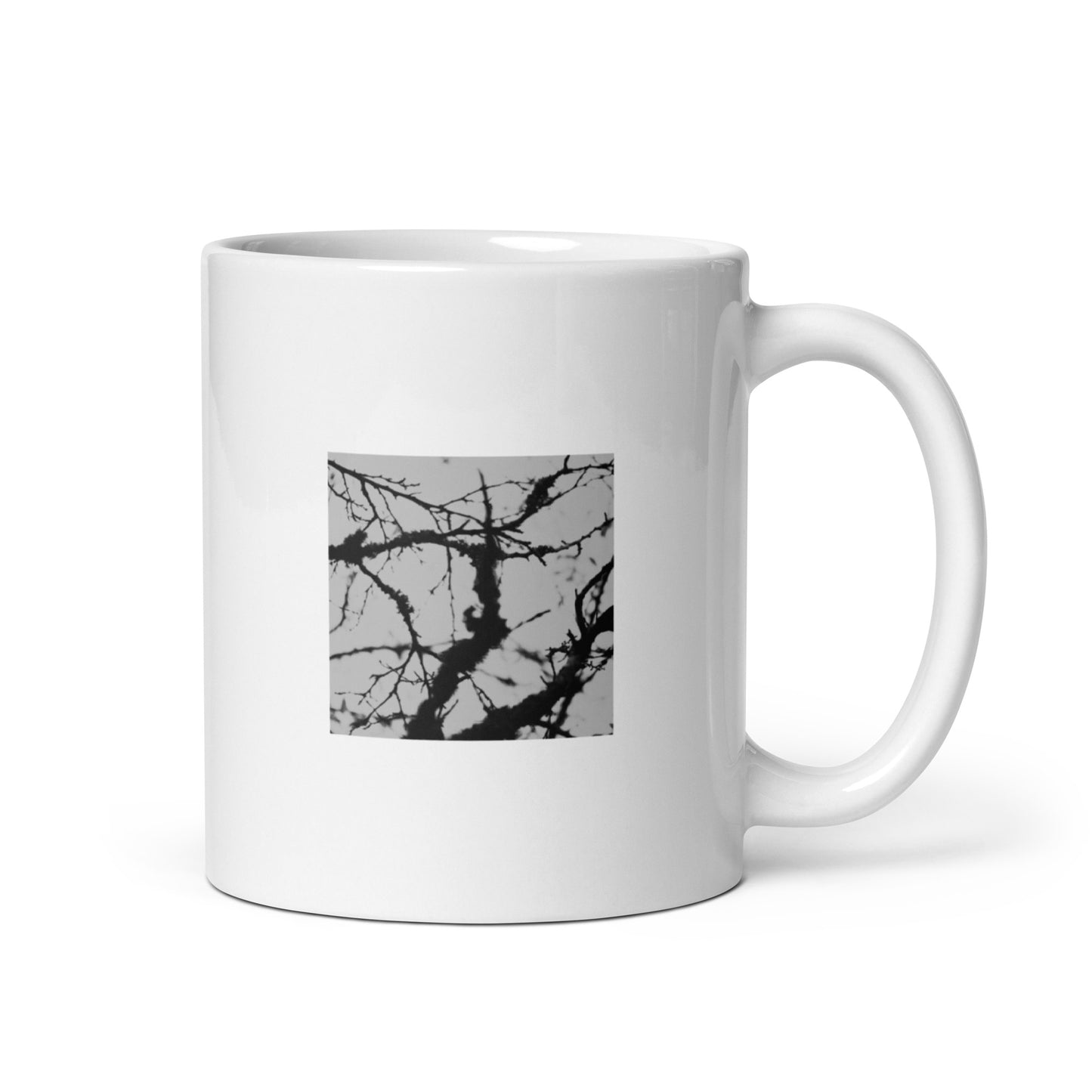 Minimalist mode style ceramic mug with a 'Bare Tree' black and white photo print / モードストリート系セラミックマグカップ、「Bare Tree（枯れ木）」のモノクロ写真プリント（コーヒーマグ）