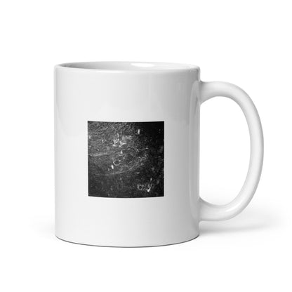 Minimalist streetwear style white glossy mug featuring the 'Rain (B&W)' photo art. / モードストリート系ホワイト光沢マグカップ：「雨（モノクロ）」のフォトアートを配したデザイン。